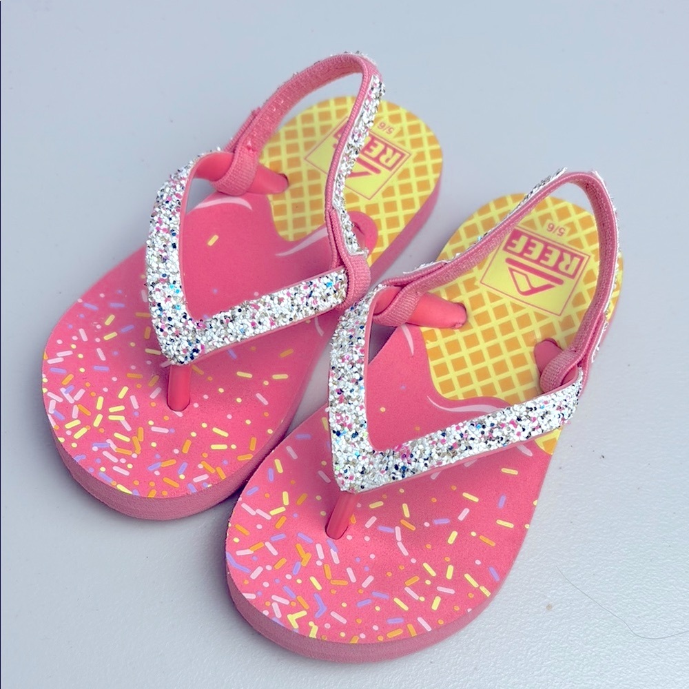 Reef Kids Sandals Flip Flops Pink Glitter Sprinkle Ice Cream Cones Thong Style
